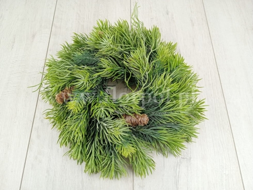 młoda sosna z szyszką - wianek 1szt cieniowana zieleń (GAB498)