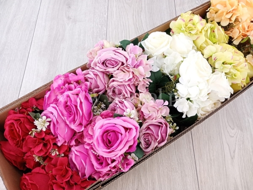 różą, hortensja, wax - bukiet - karton 12szt mix (KDGW18)   A1232026A