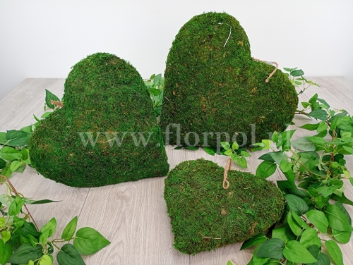 serce pełne z mchu M 1szt zielony (TRE250181)