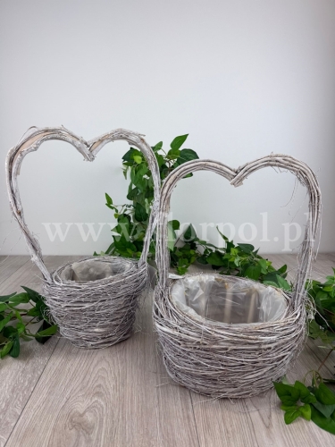 kosz drobnych gałązek - kabłąk serce fi20 1szt bielony (XP250594)  PN2332026B