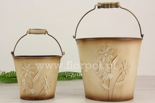 metalowe wiaderko stokrotka i motylek – mniejsze 1szt karmel (CAM-104-01395-22)